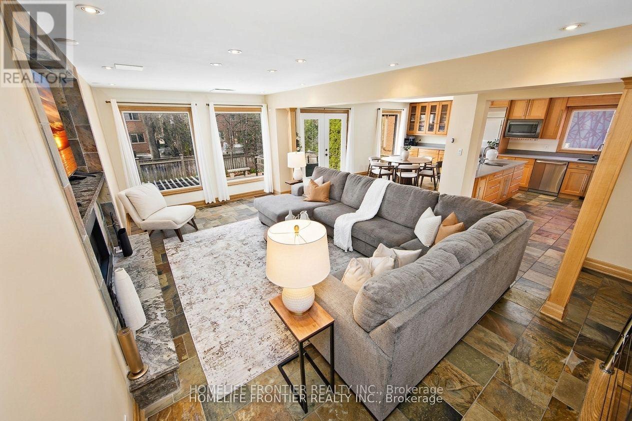 6124 HARDESTY CRESCENT - 4