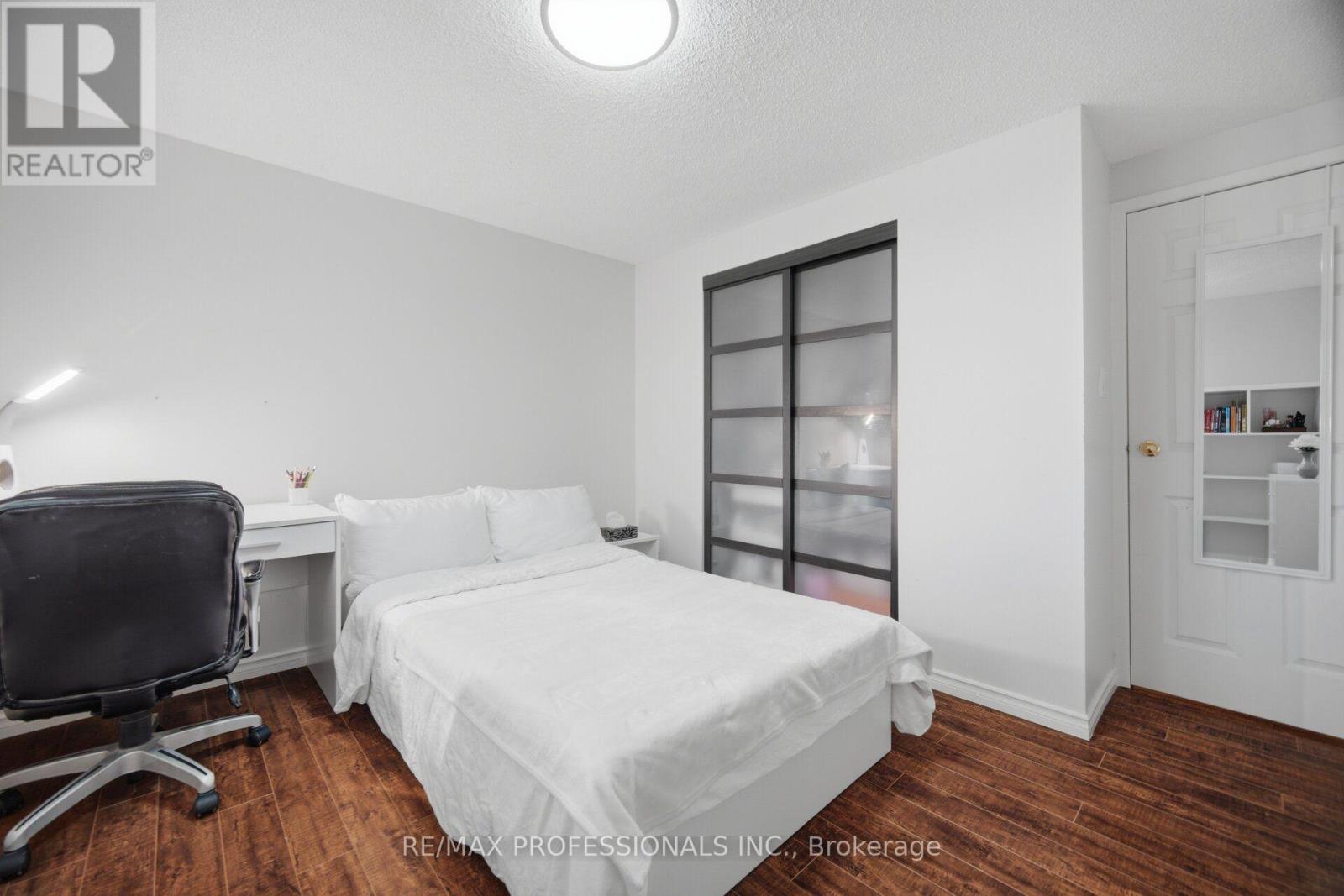 #114 2440 BROMSGROVE ROAD - 28