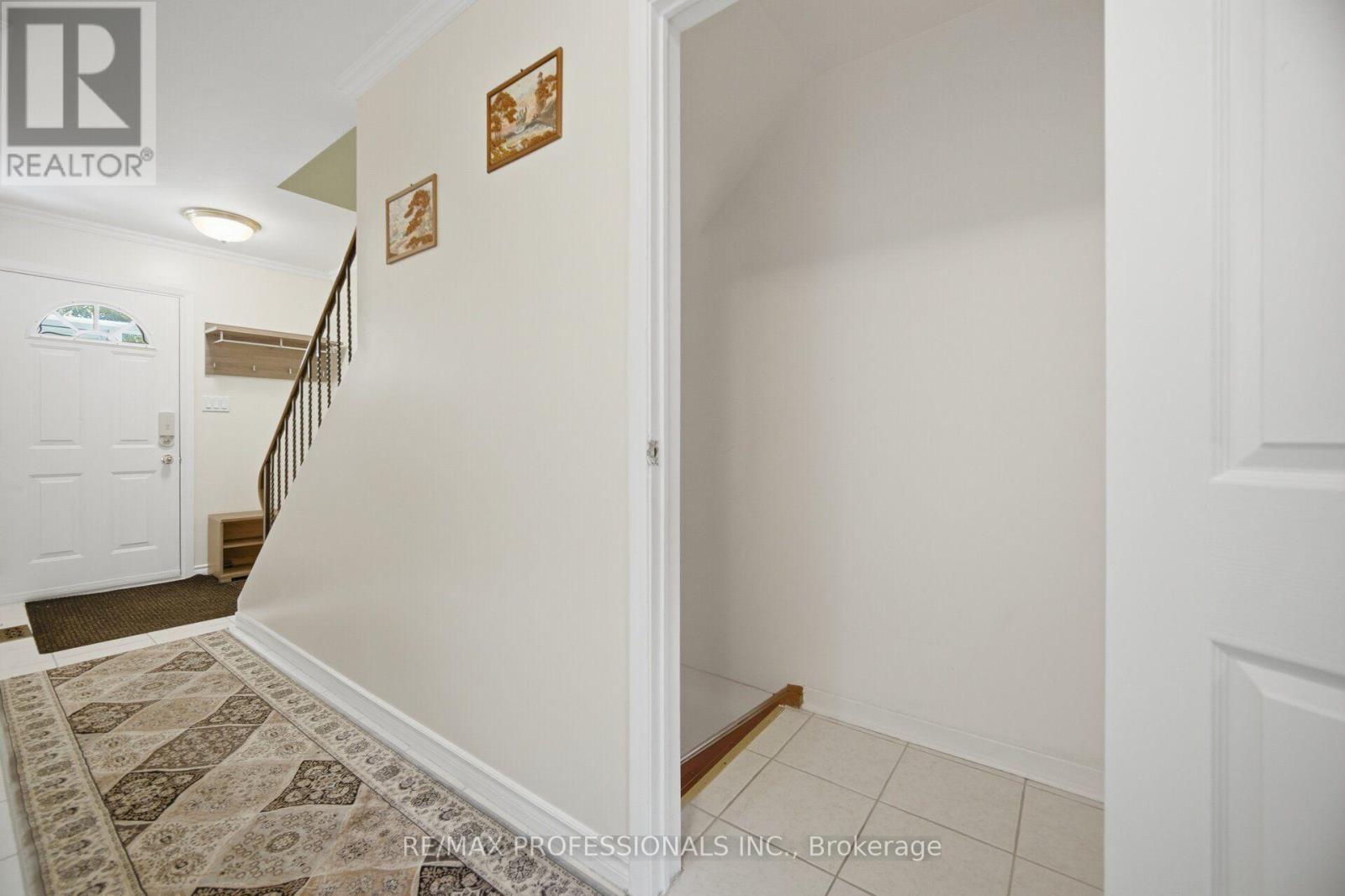 #114 2440 BROMSGROVE ROAD - 32