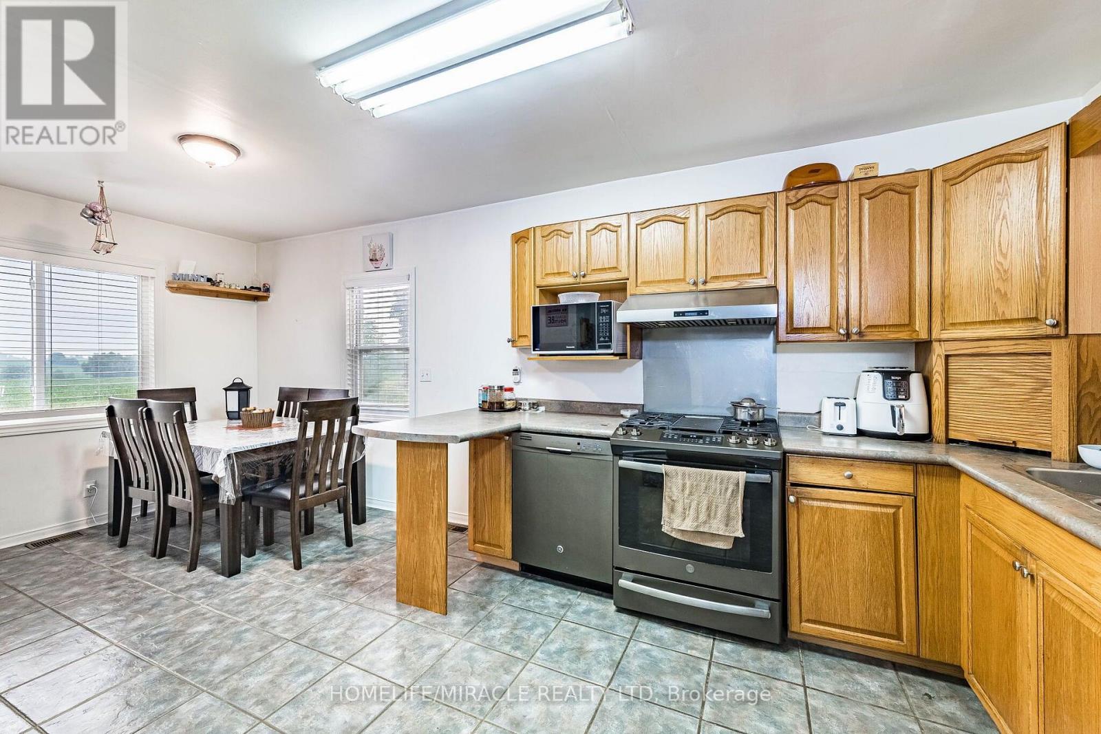 10662 WINSTON CHURCHILL BOULEVARD - 11