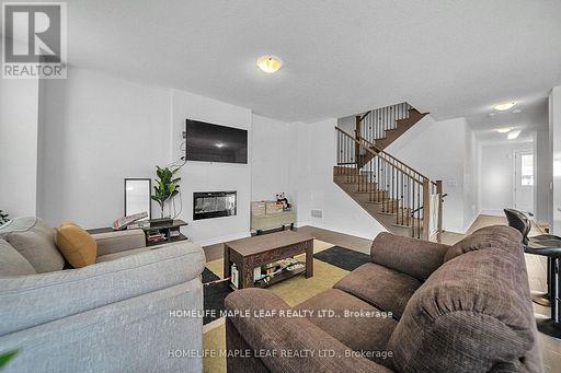 32 CAMINO REAL DRIVE - 11