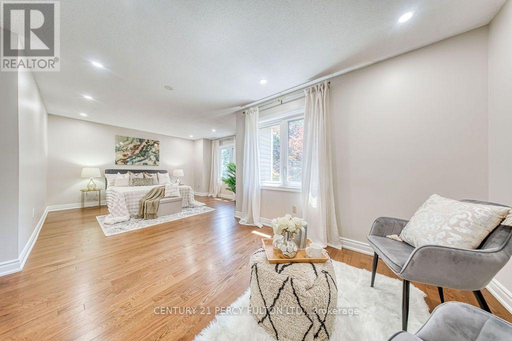 5522 HOLBROOK ROAD - 18