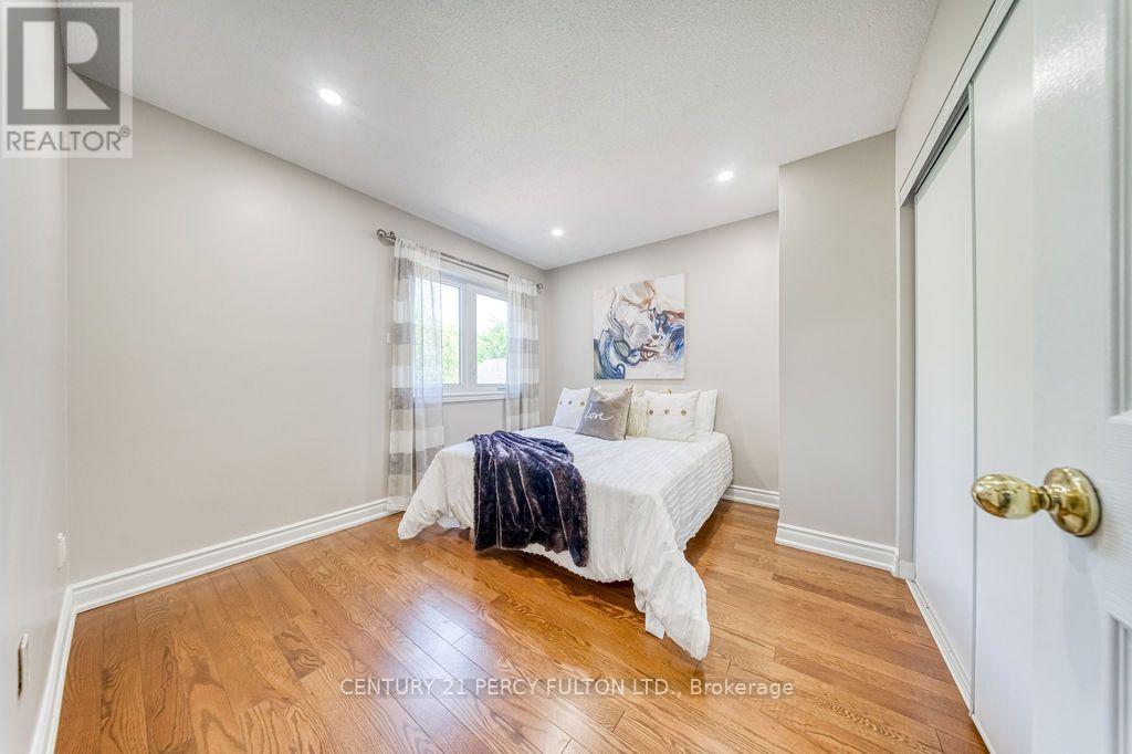 5522 HOLBROOK ROAD - 25