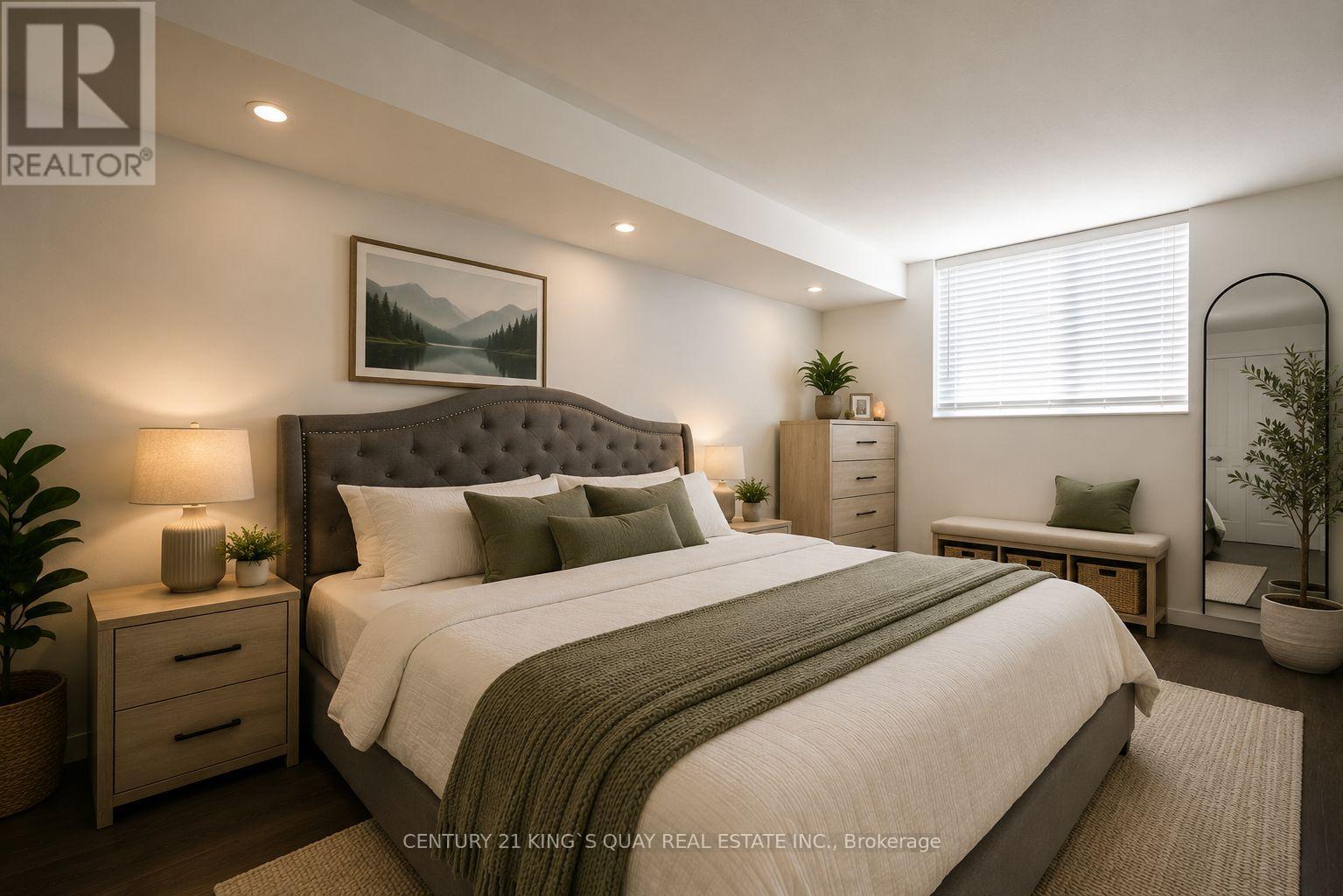 #502 25 AGNES STREET - 4