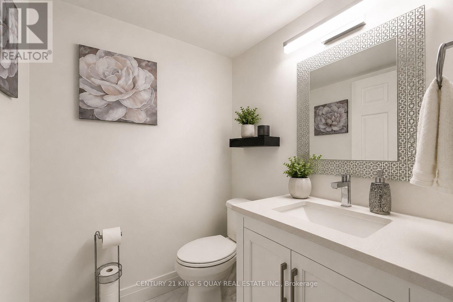 #502 25 AGNES STREET - 5