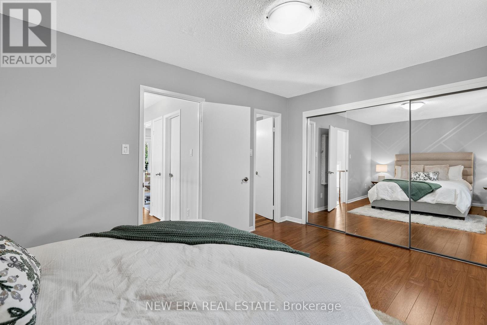 #51 5020 DELAWARE DRIVE - 13