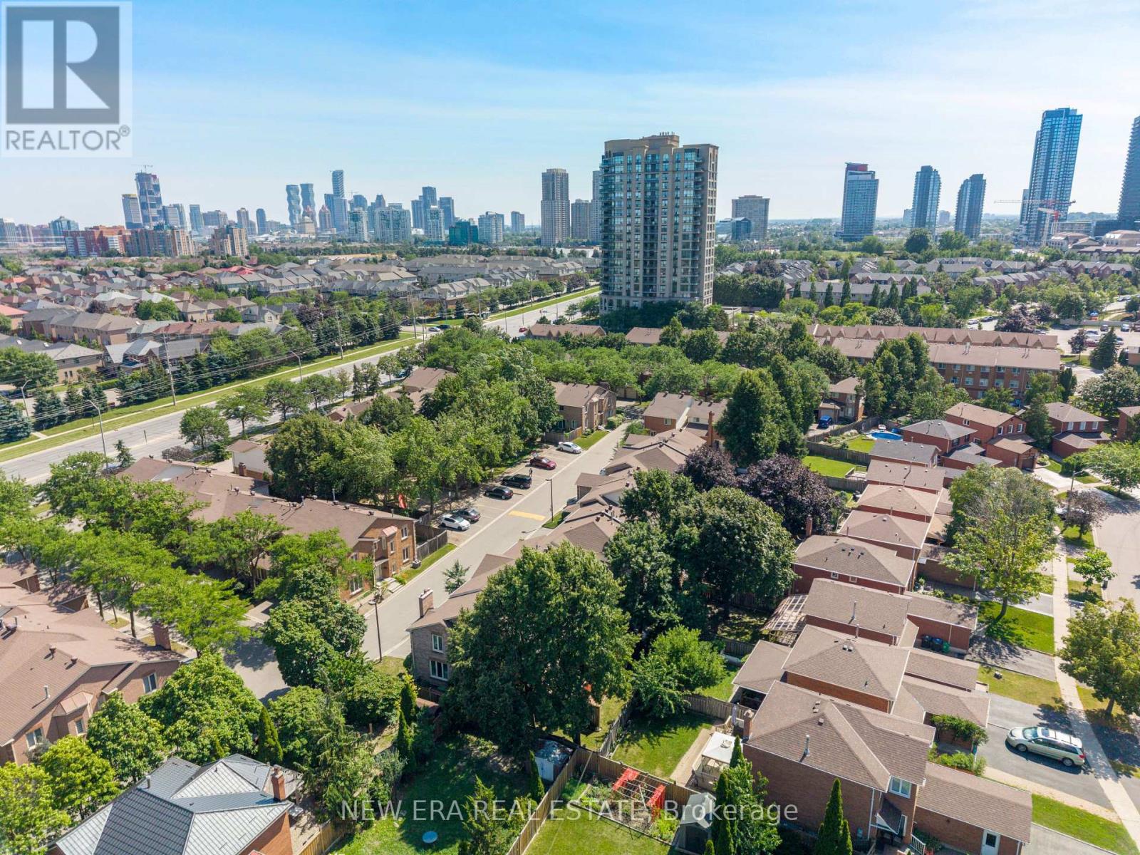 #51 5020 DELAWARE DRIVE - 34