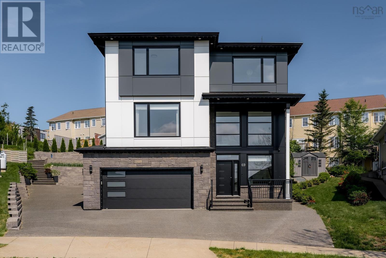 69 Sophia Street - 1