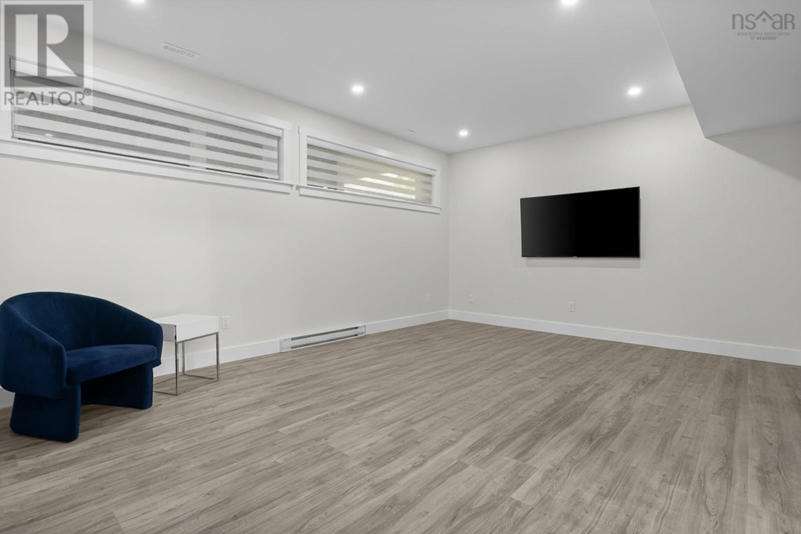 69 Sophia Street - 32