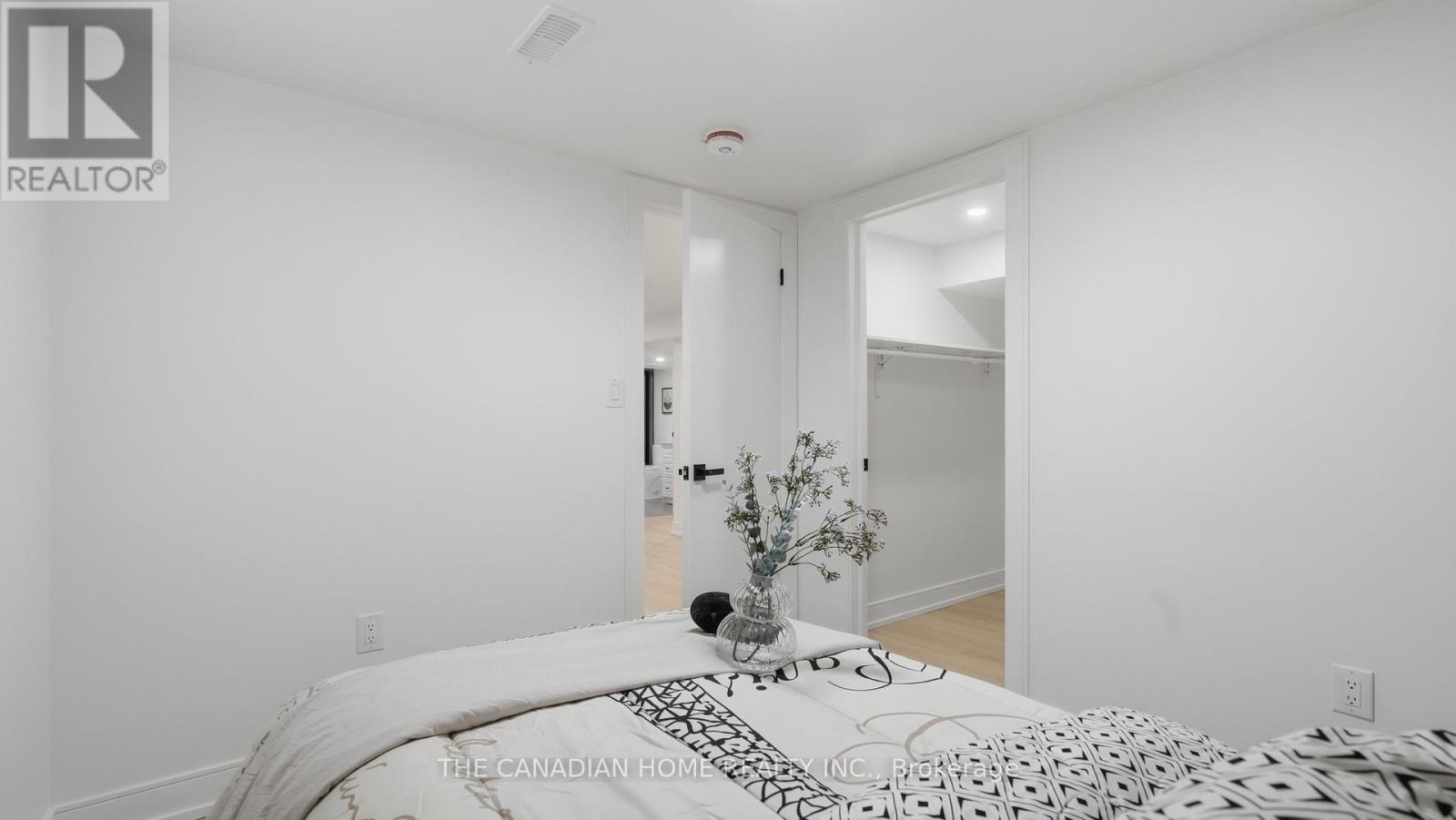 6041 CADHAM STREET - 21