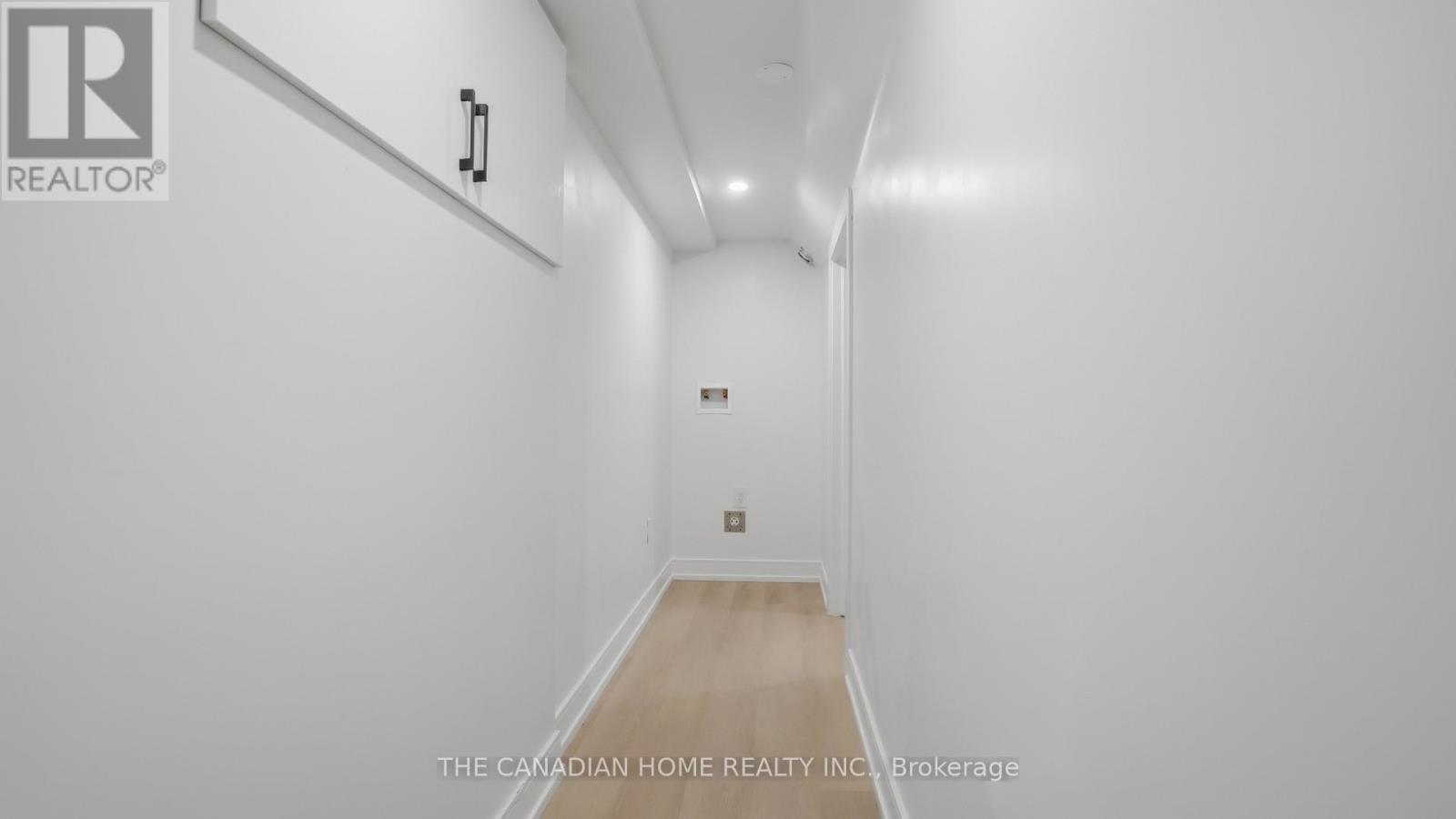 6041 CADHAM STREET - 25