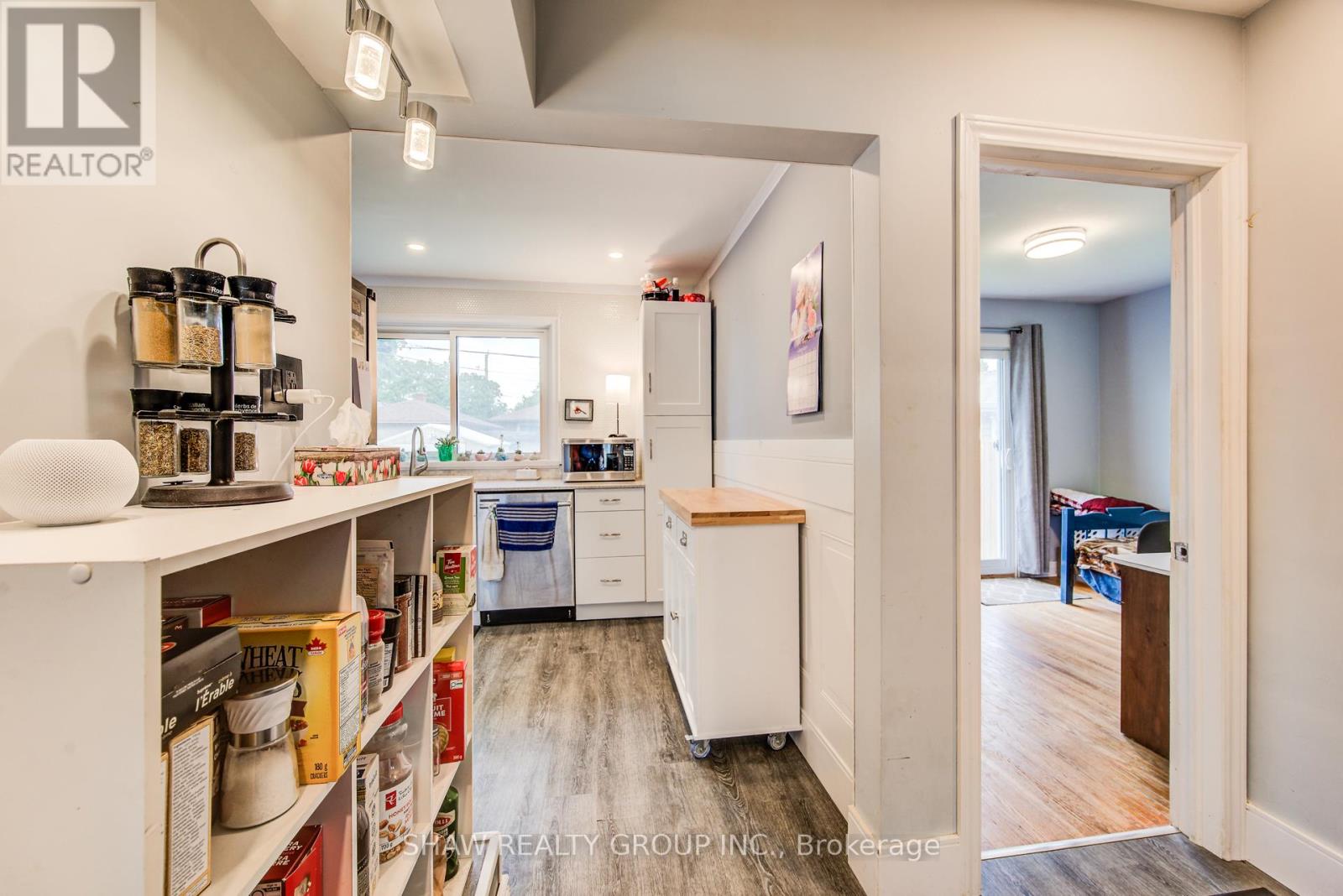 468 HIGHLAND ROAD - 11