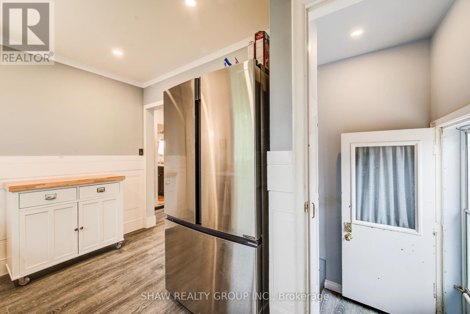 468 HIGHLAND ROAD - 15