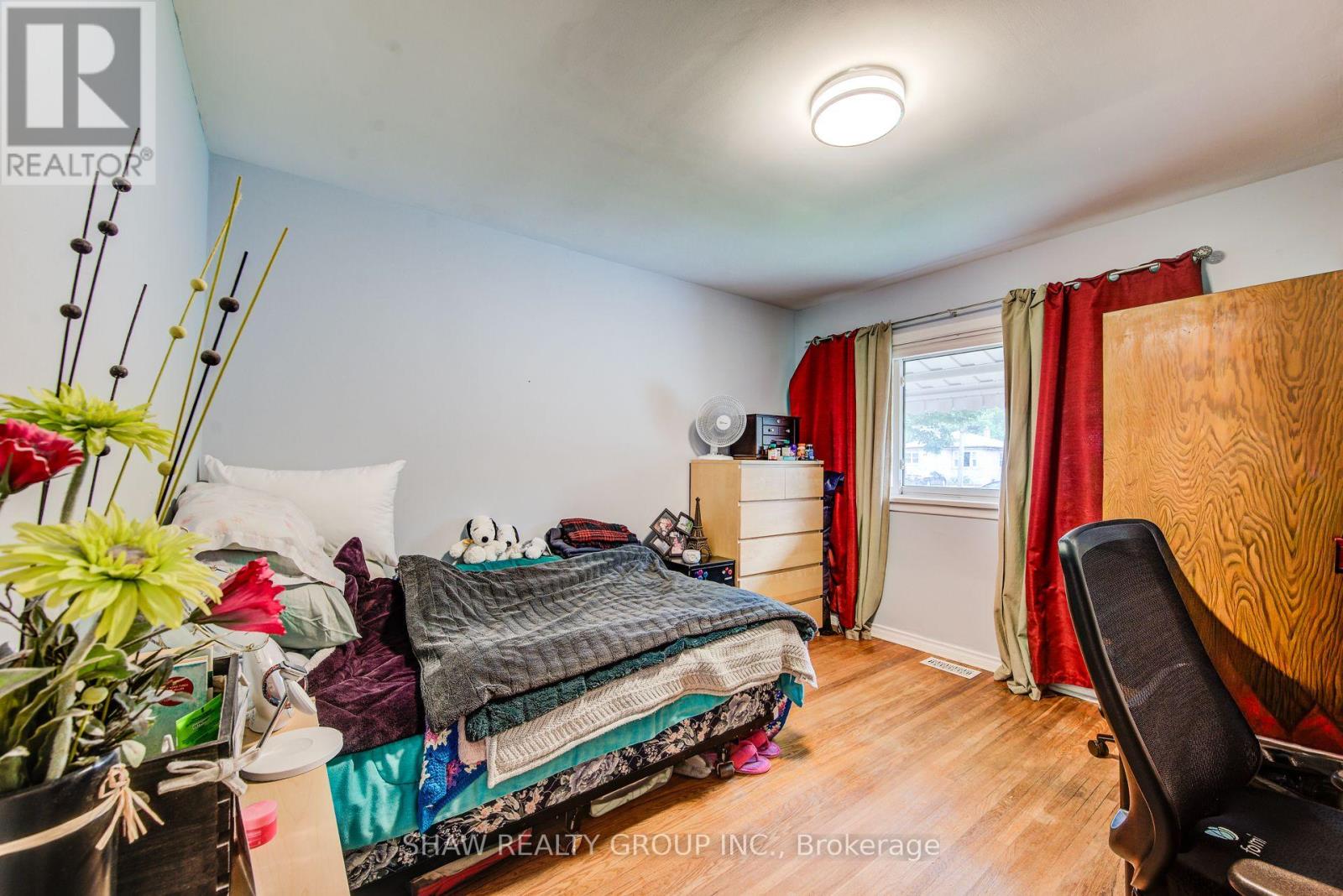 468 HIGHLAND ROAD - 19