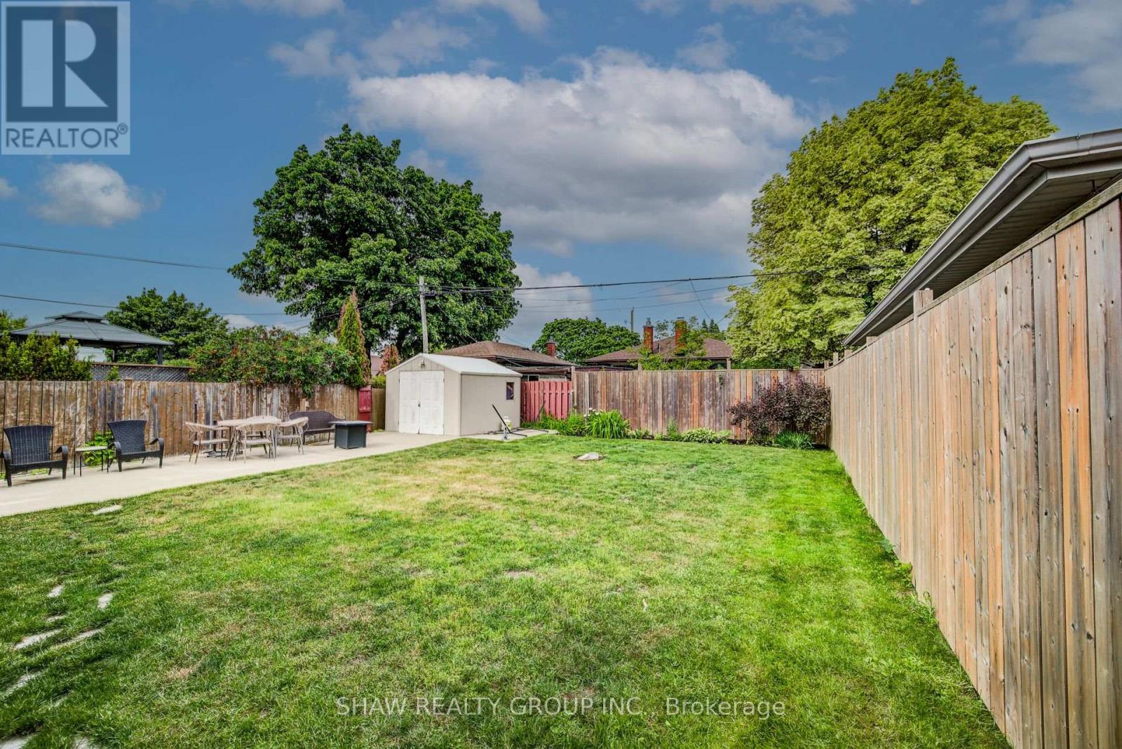 468 HIGHLAND ROAD - 32
