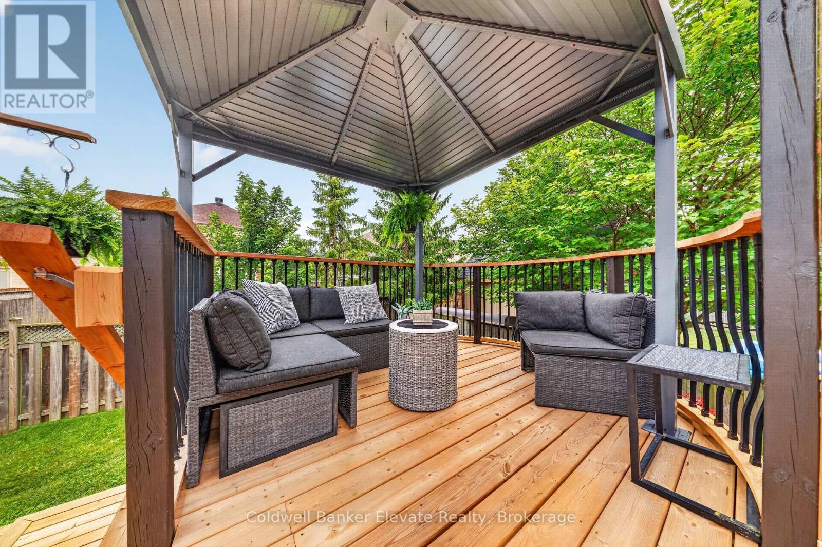957 GZOWSKI STREET - Image 42