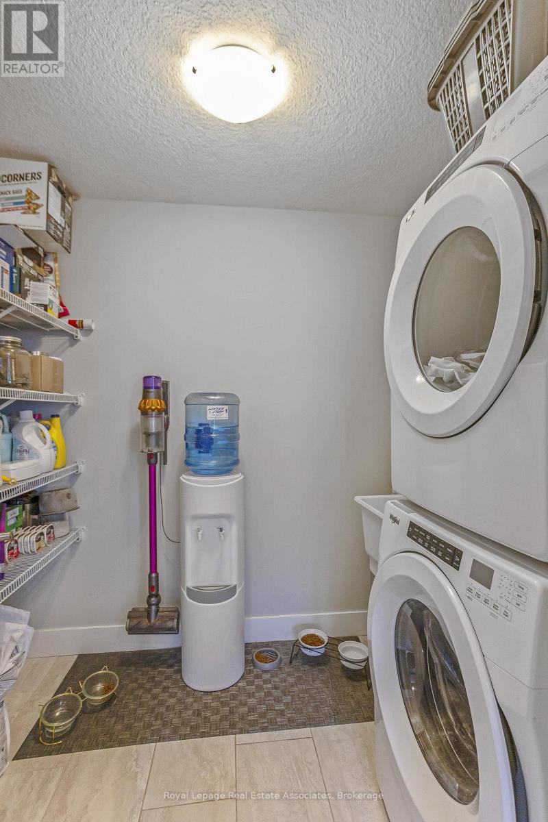 #16 177 EDGEVALLEY ROAD - 18