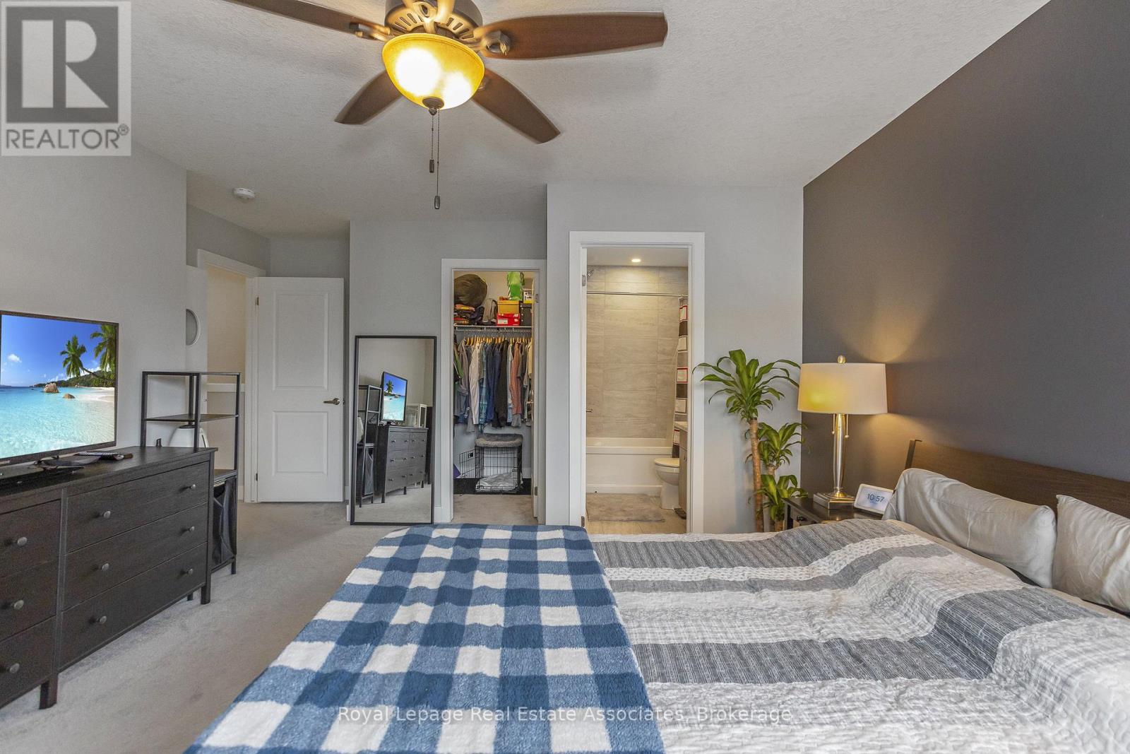 #16 177 EDGEVALLEY ROAD - 27