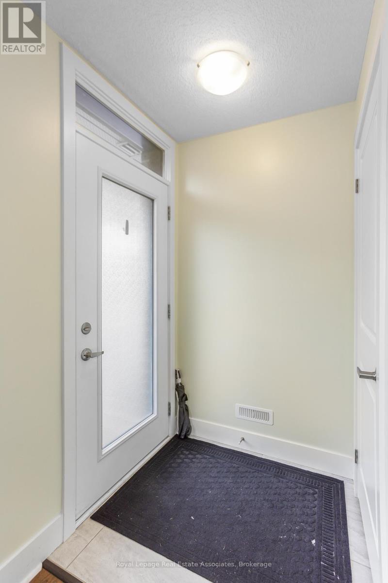 #16 177 EDGEVALLEY ROAD - 6