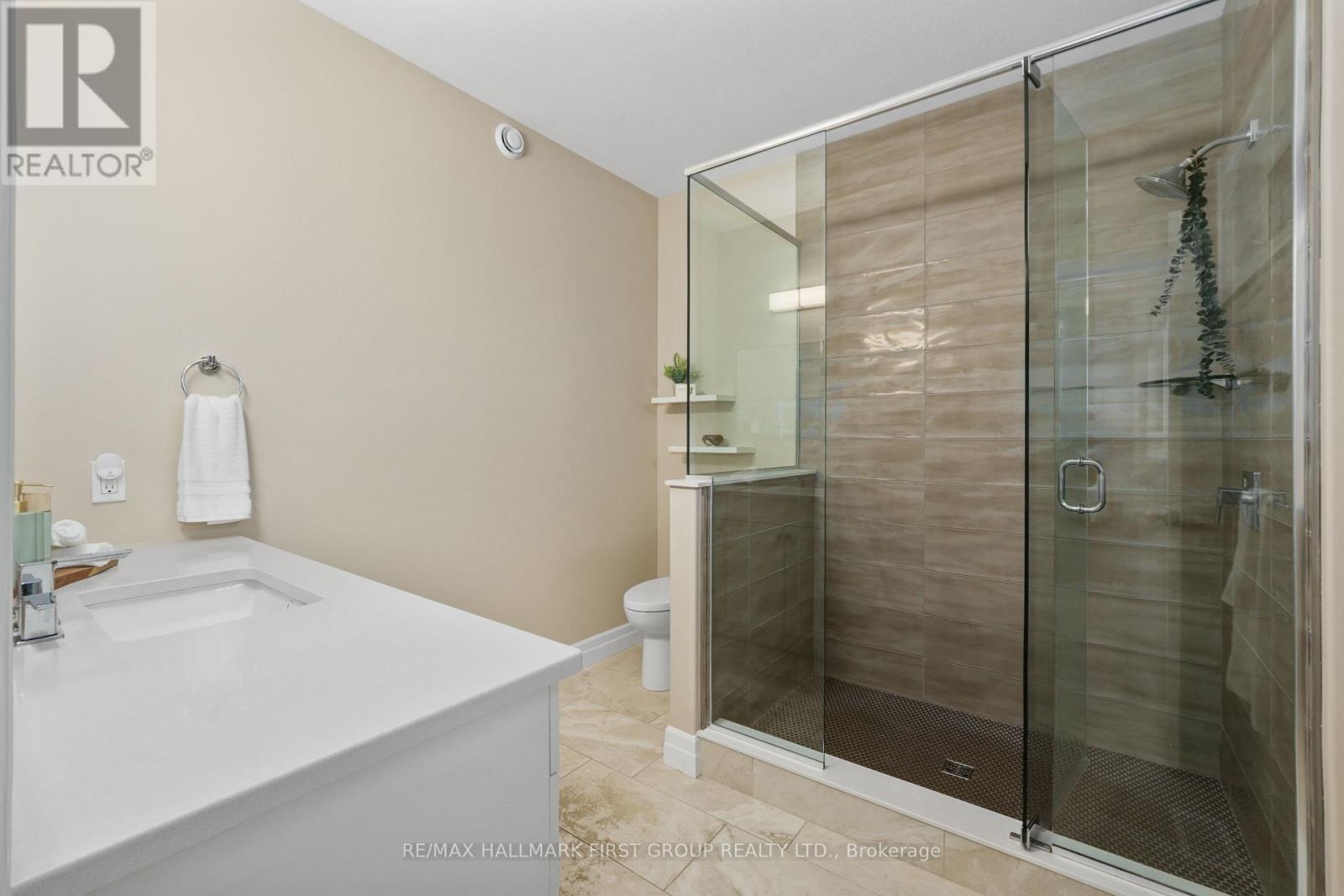 31 MERCEDES DRIVE - Image 22
