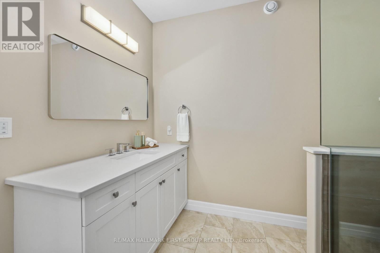 31 MERCEDES DRIVE - Image 23