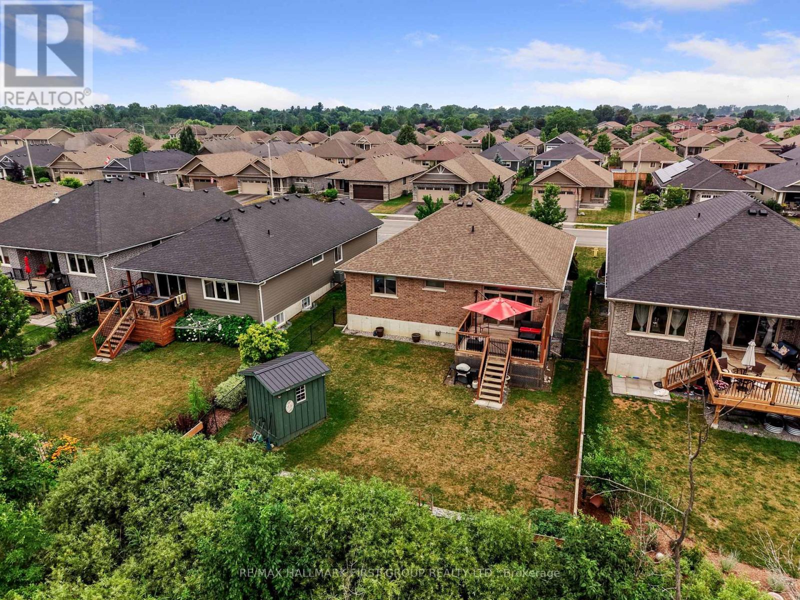 31 MERCEDES DRIVE - Image 42