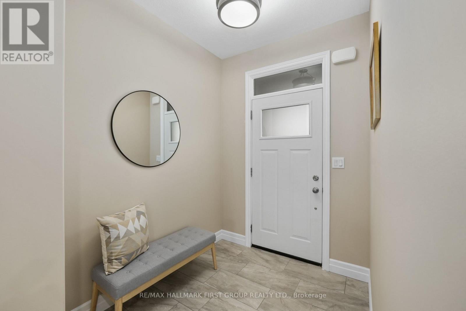 31 MERCEDES DRIVE - Image 7
