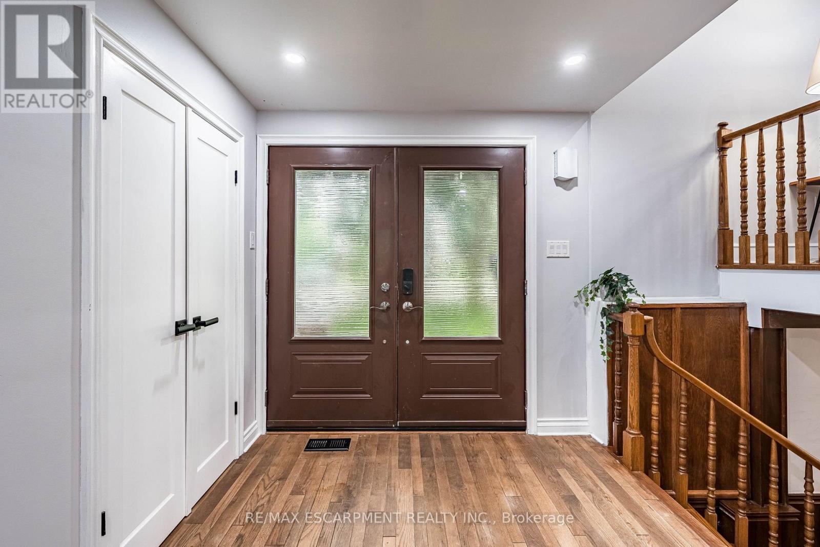 9 HILTS DRIVE - 4