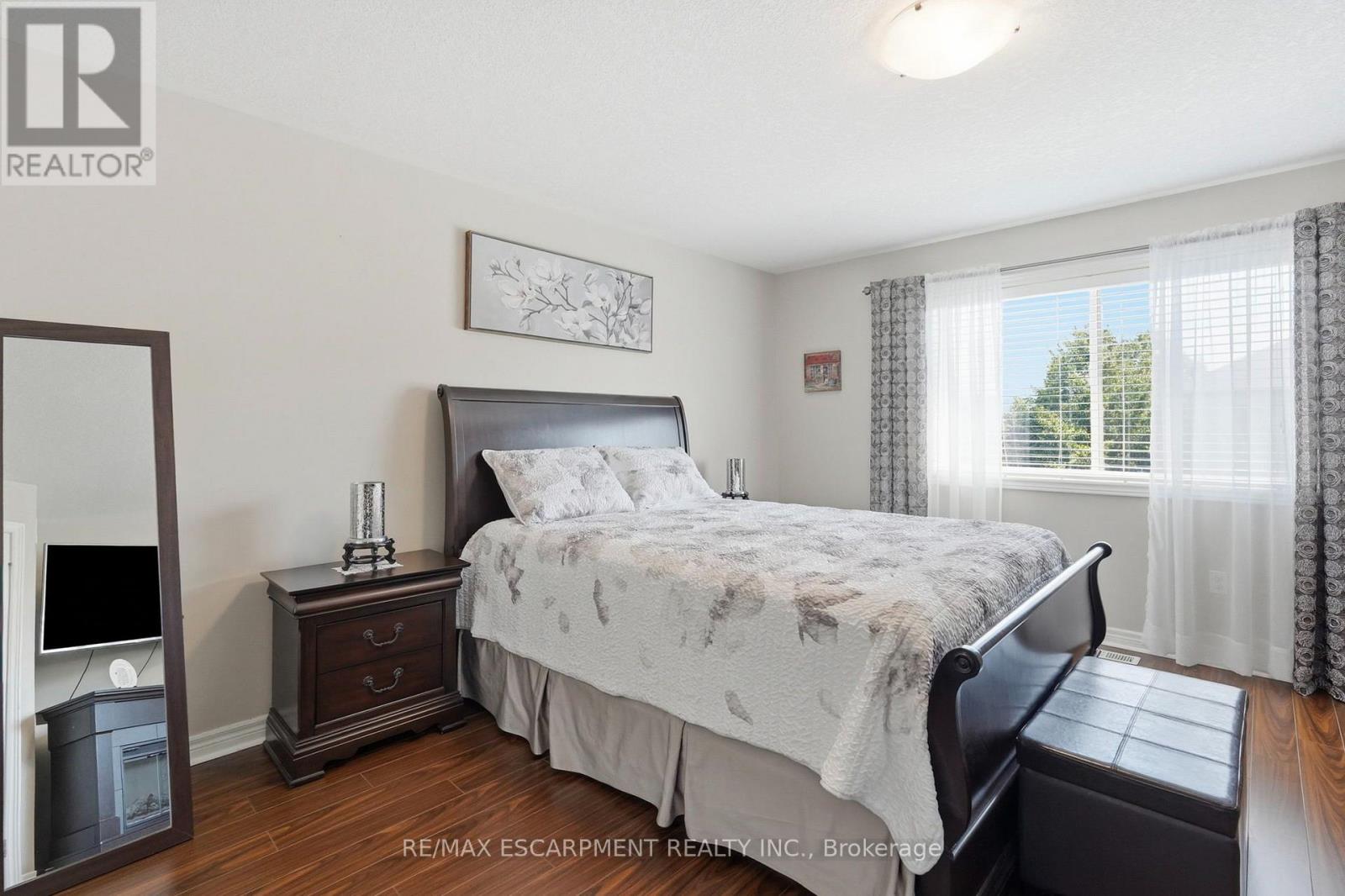 1332 BASELINE ROAD - 16