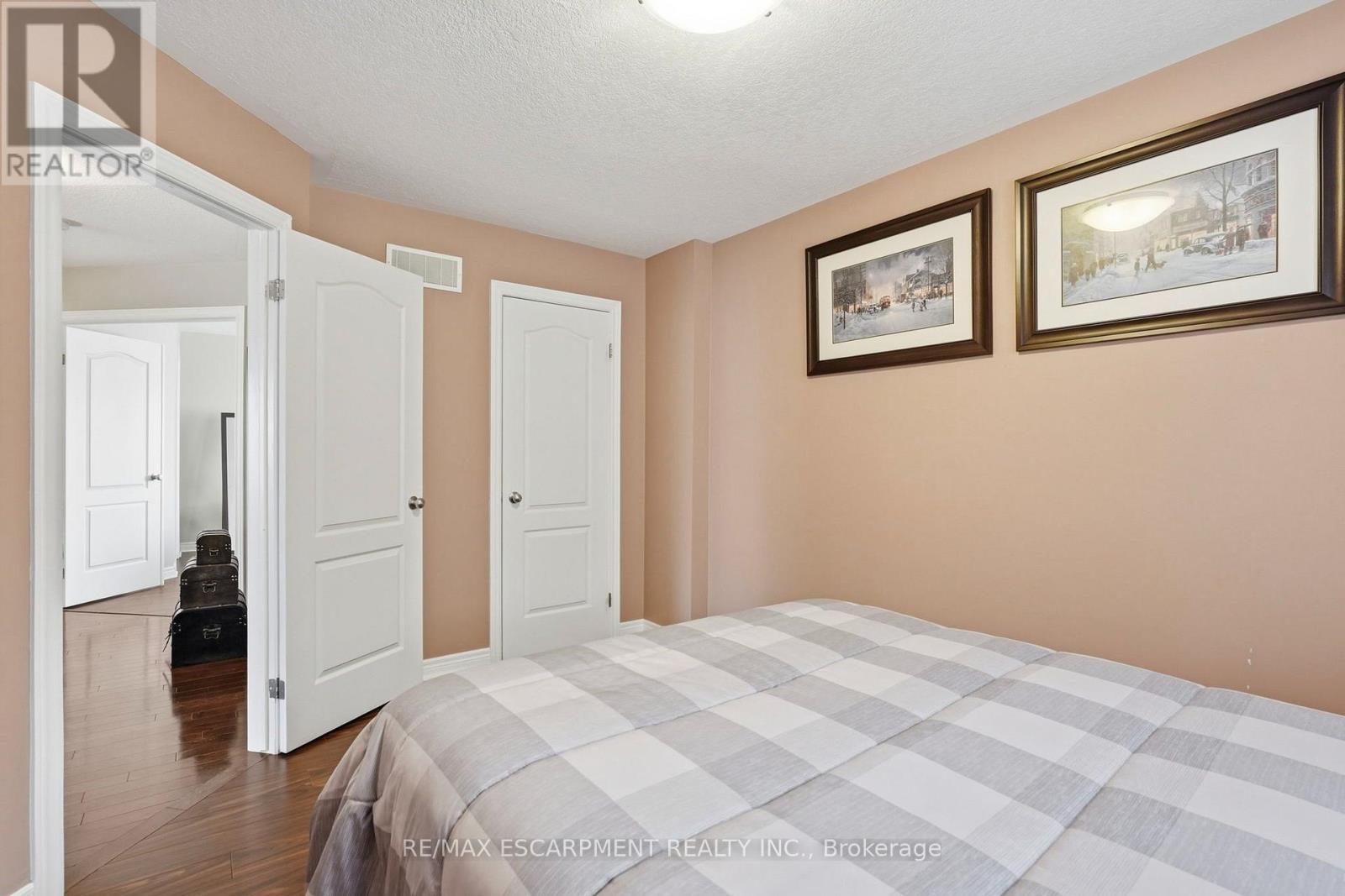 1332 BASELINE ROAD - 24