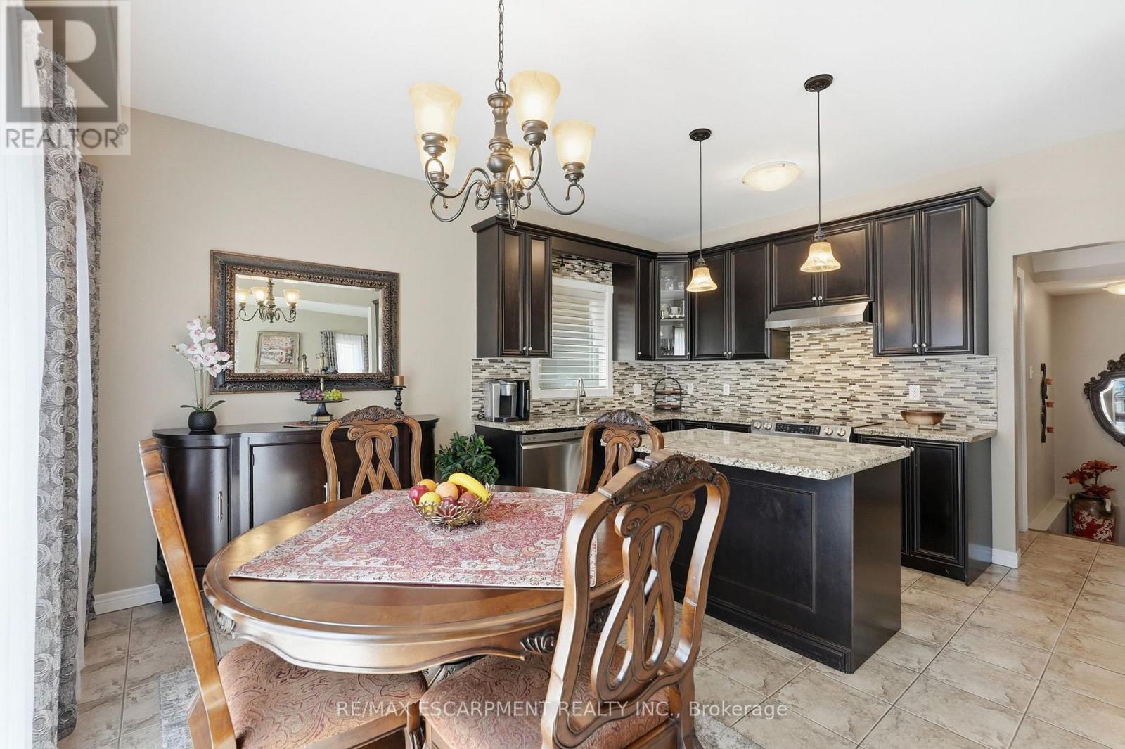 1332 BASELINE ROAD - 7