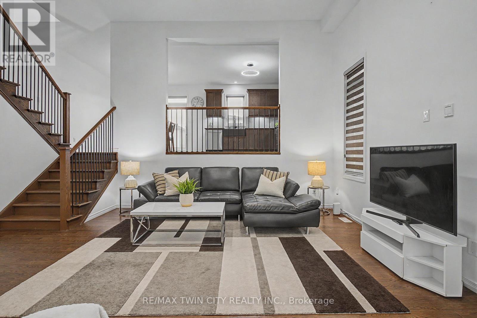 79 BEAUCHAMP DRIVE - 3