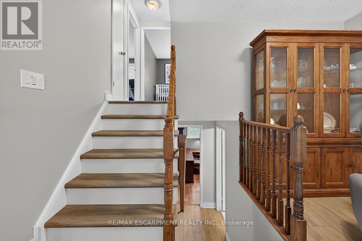 166 ATHENIA DRIVE - 13