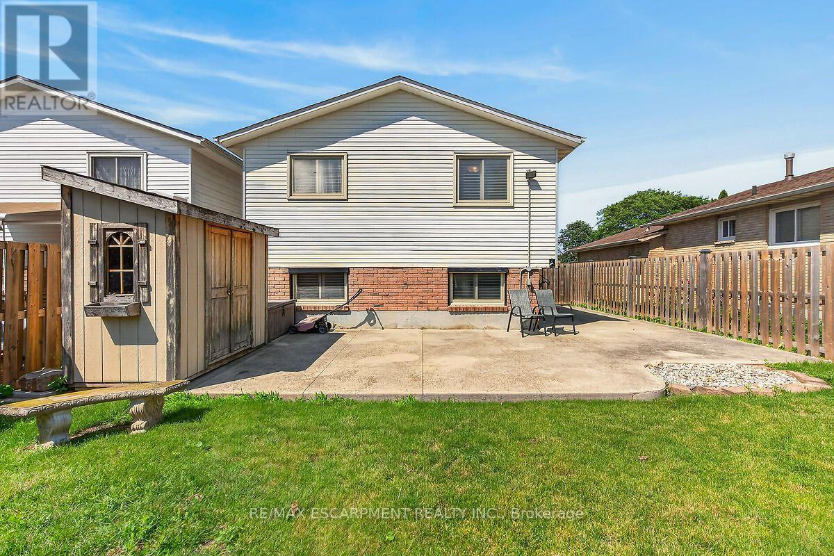 166 ATHENIA DRIVE - 32