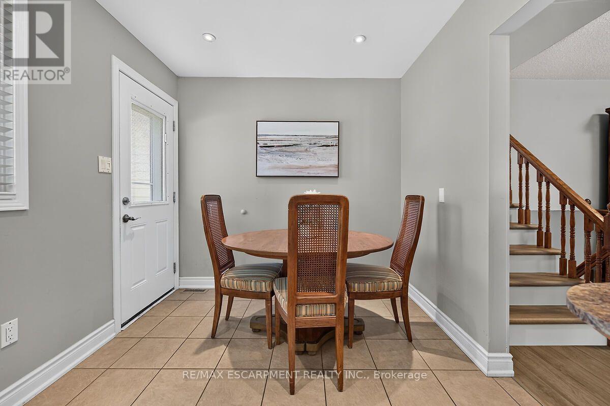 166 ATHENIA DRIVE - 8