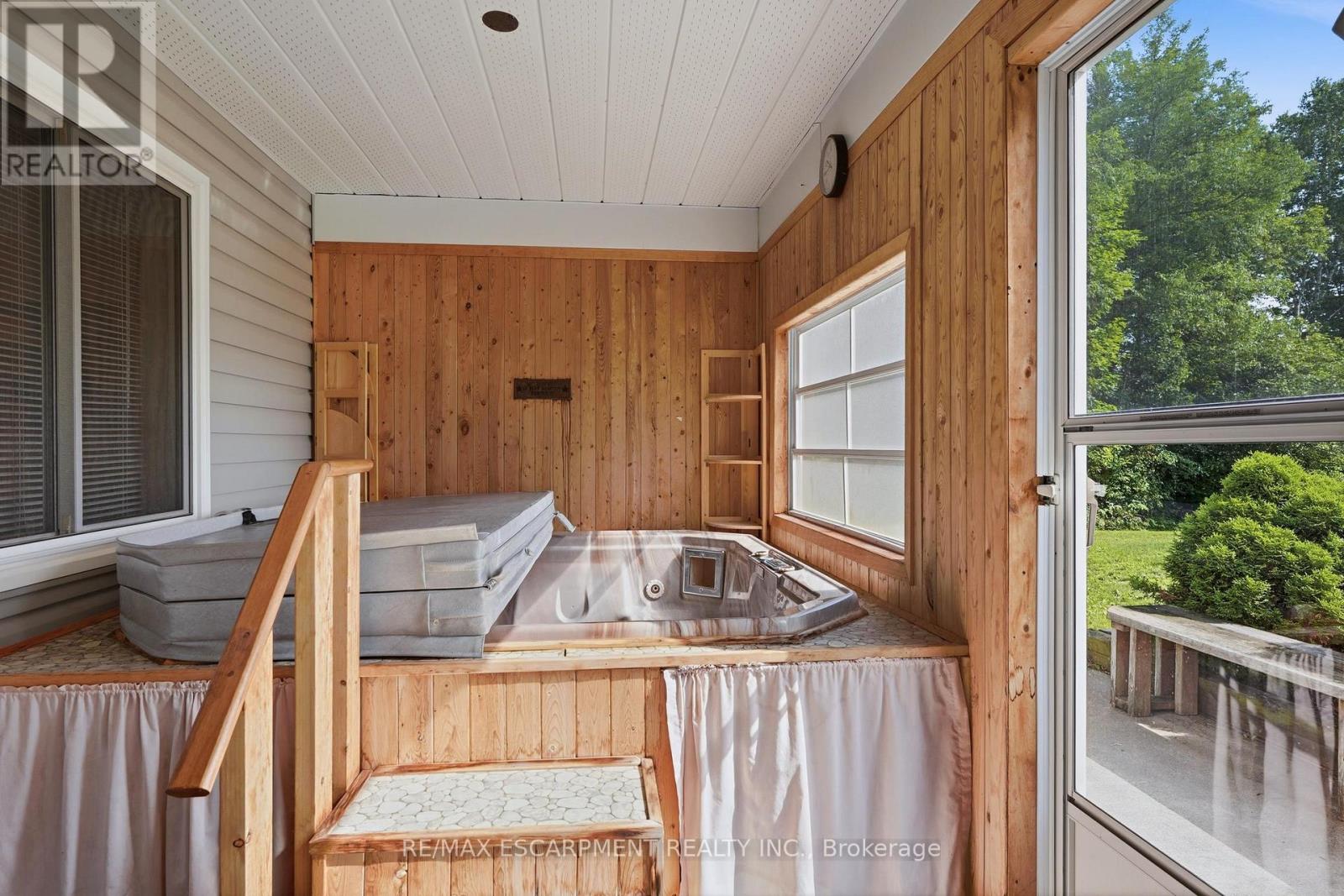 1609 NORTH BAPTISTE LAKE ROAD - 35