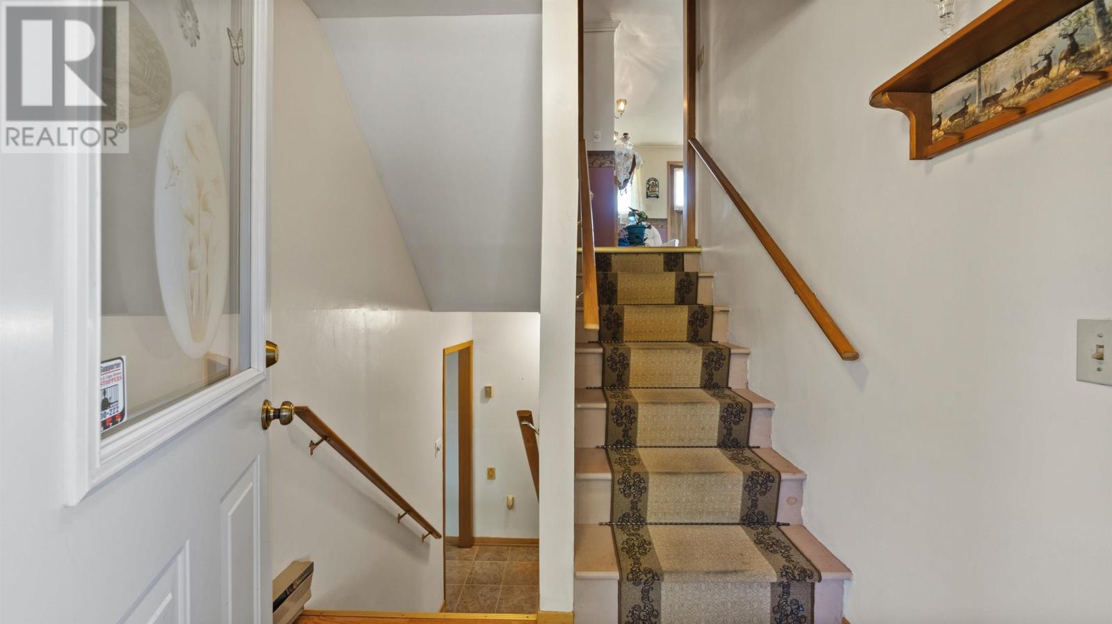 522 East River Road - 36