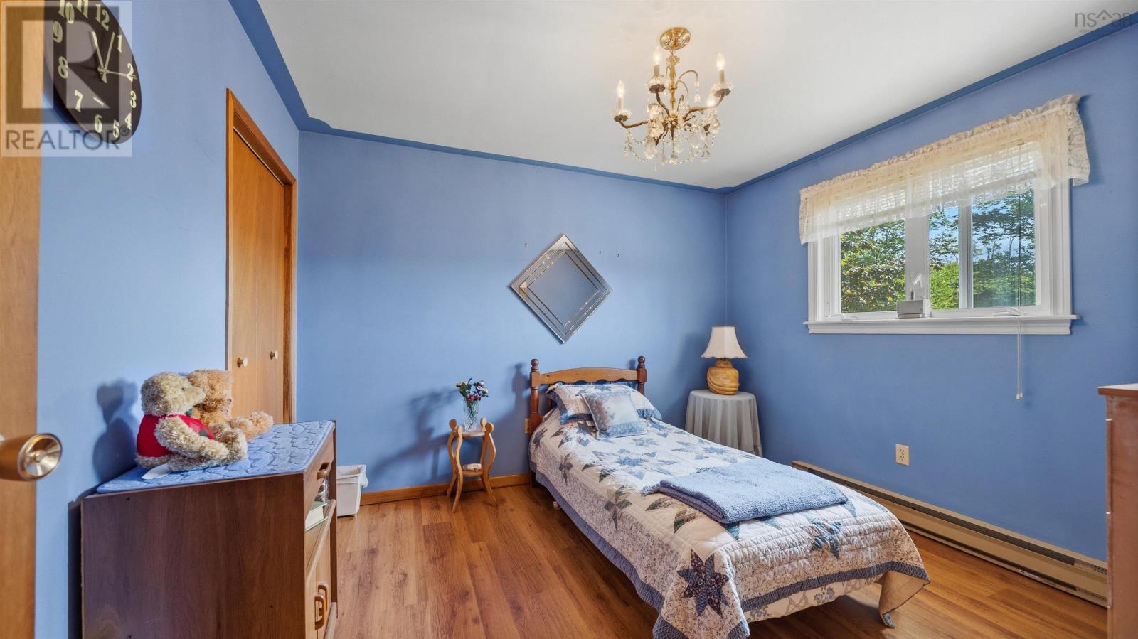 522 East River Road - 43
