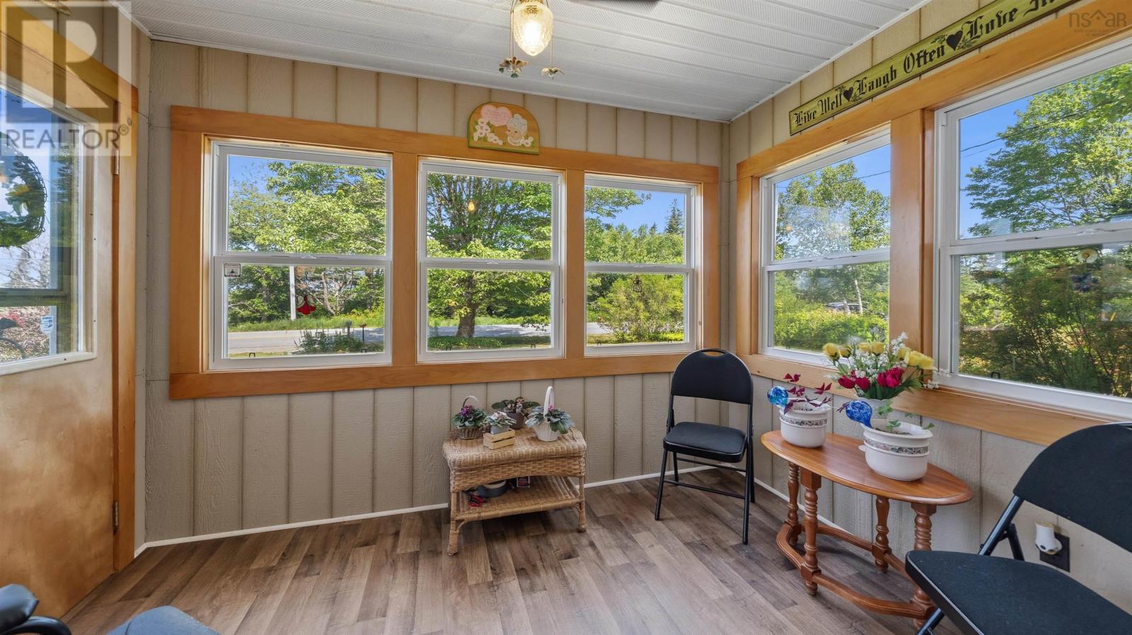 522 East River Road - 34
