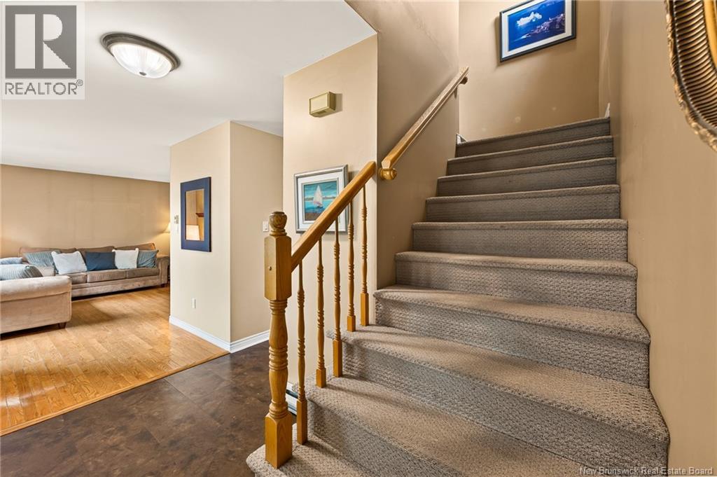64 Bridlewood - 19
