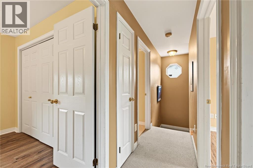 64 Bridlewood - 21