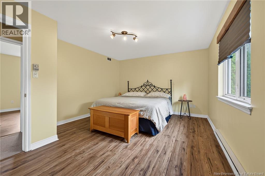 64 Bridlewood - 22