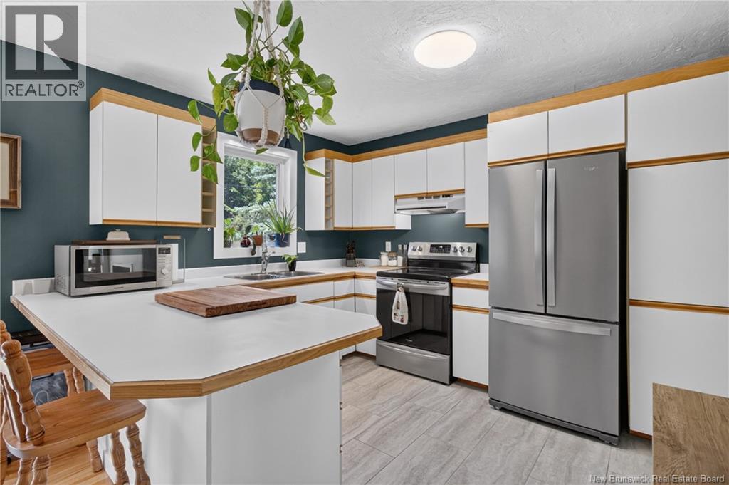 78 Woodstone Crescent - 11
