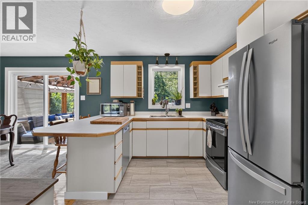78 Woodstone Crescent - 12