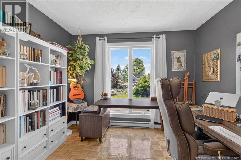 78 Woodstone Crescent - 15
