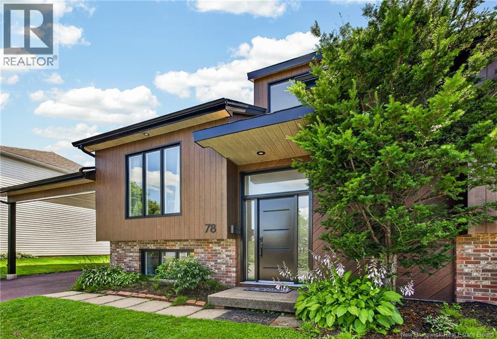 78 Woodstone Crescent - 2
