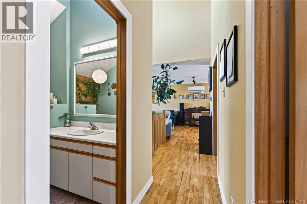 78 Woodstone Crescent - 21