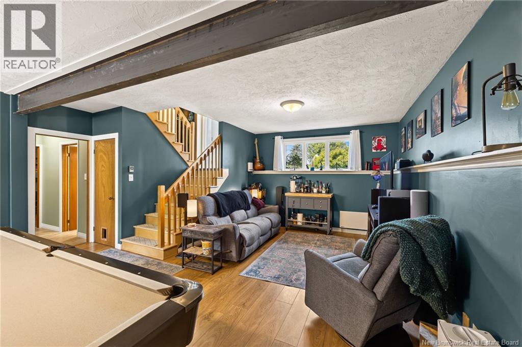 78 Woodstone Crescent - 26