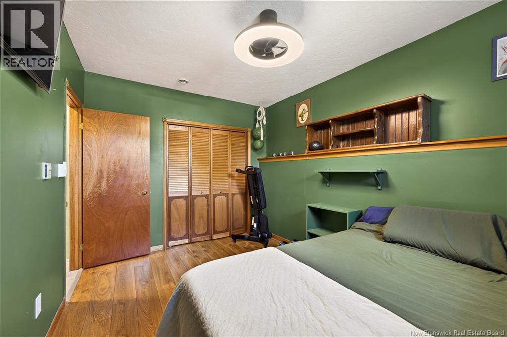 78 Woodstone Crescent - 28
