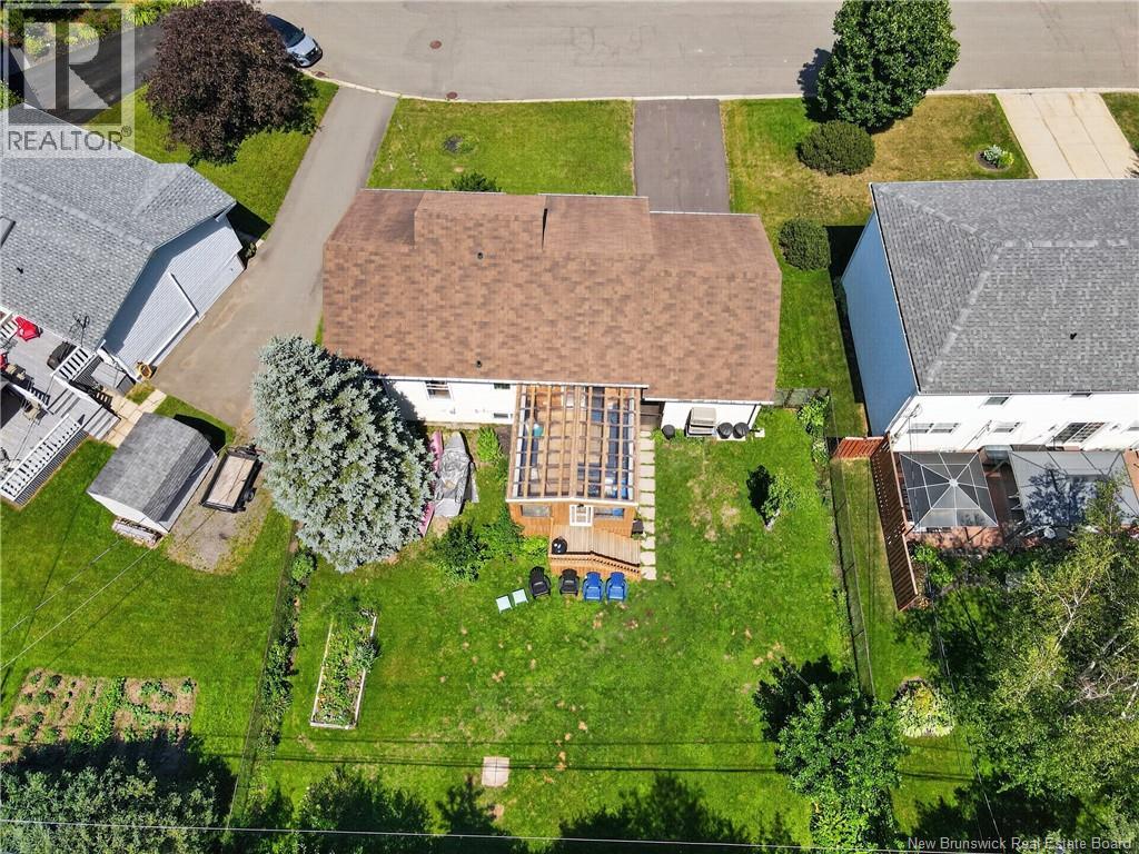 78 Woodstone Crescent - 43